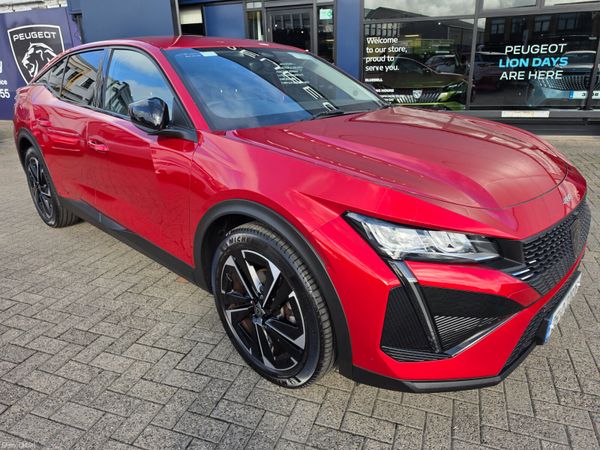Peugeot 408 Hatchback, Petrol, 2025, Red