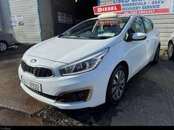 Kia Ceed Hatchback, Diesel, 2016, White
