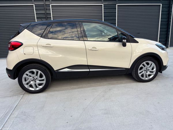 Renault Captur Hatchback, Diesel, 2016, White
