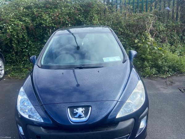 Peugeot 308 Hatchback, Diesel, 2009, Blue