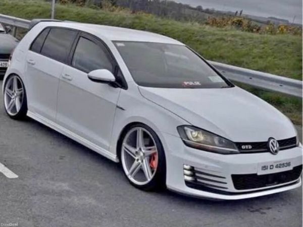 Volkswagen Golf Hatchback, Diesel, 2015, White