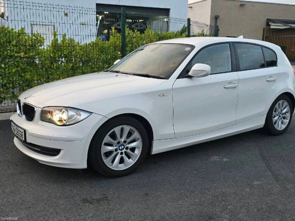BMW 1-Series Hatchback, Petrol, 2010, White