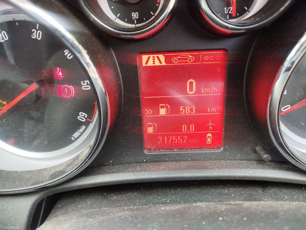 Opel Astra Saloon, Diesel, 2016, White