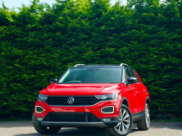 Volkswagen T-Roc SUV, Diesel, 2021, Red