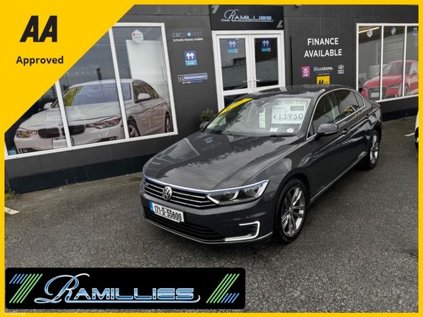Volkswagen Passat Saloon, Petrol Plug-in Hybrid, 2017, Grey