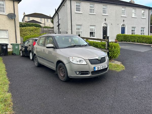 Skoda Fabia Hatchback, Petrol, 2008, Beige