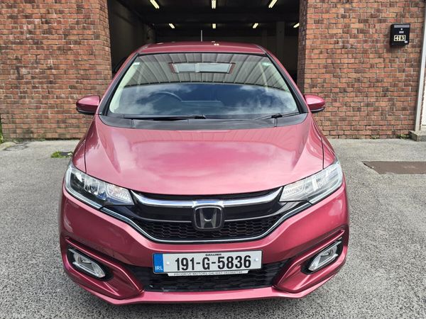 Honda Fit Hatchback, Petrol Hybrid, 2019, Red