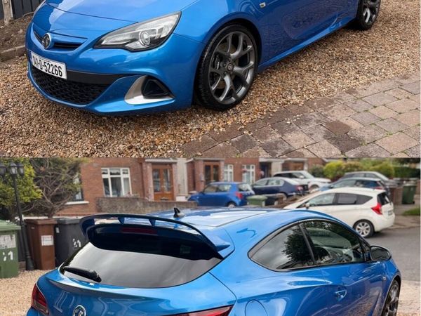 Vauxhall Astra Hatchback, Petrol, 2014, Blue
