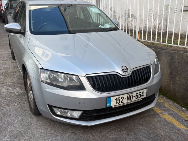 Skoda Octavia Saloon, Diesel, 2015, Silver
