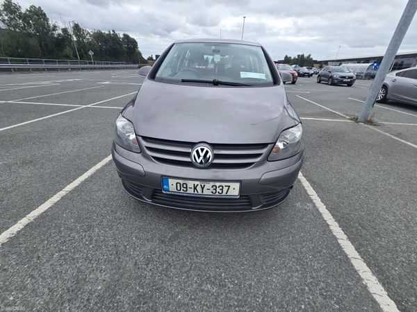 Volkswagen Golf Hatchback, Diesel, 2009, Grey
