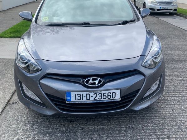 Hyundai i30 Hatchback, Diesel, 2013, Grey