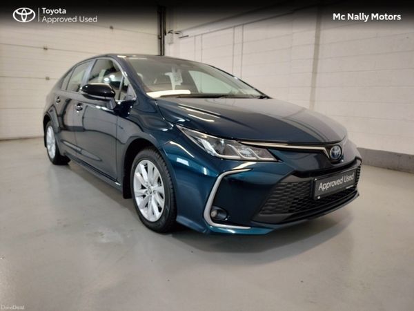 Toyota Corolla Saloon, Petrol Hybrid, 2025, Blue