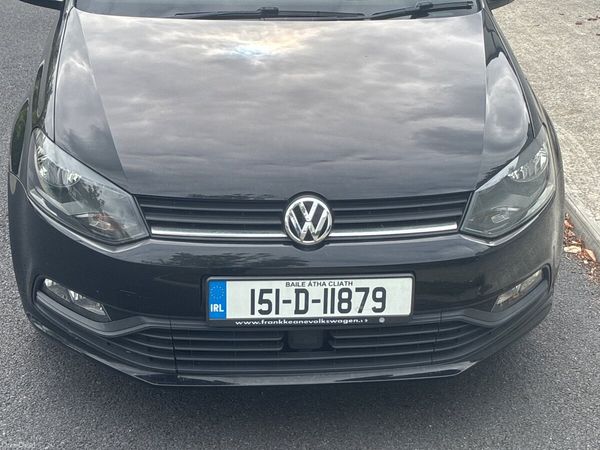 Volkswagen Polo Hatchback, Petrol, 2015, Black