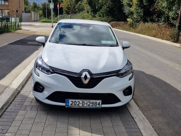 Renault Clio Hatchback, Petrol, 2020, White