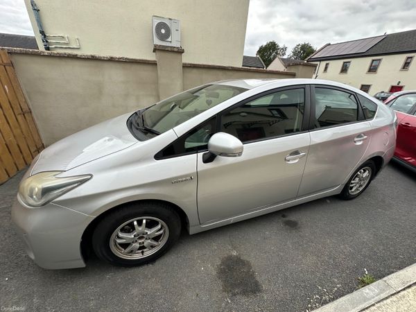 Toyota Prius Hatchback, Petrol Hybrid, 2012, Silver