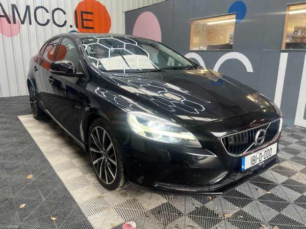 Volvo V40 Estate, Diesel, 2018, Black