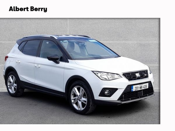 SEAT Arona Hatchback, Petrol, 2020, White