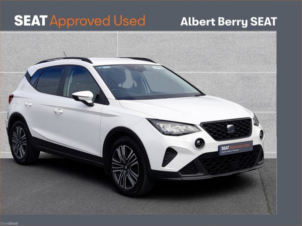 SEAT Arona Hatchback, Petrol, 2022, White