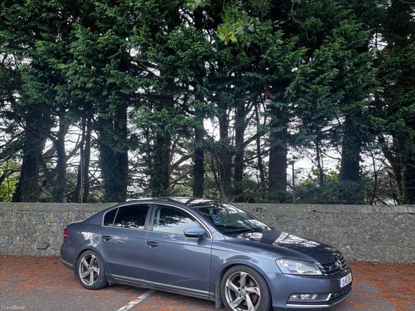 Volkswagen Passat Saloon, Diesel, 2013, Grey