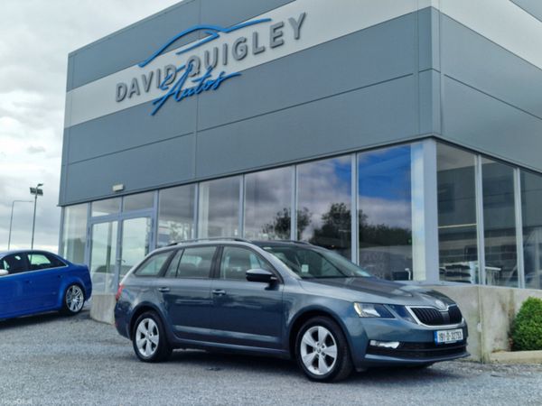 Skoda Octavia Estate, Diesel, 2019, Grey