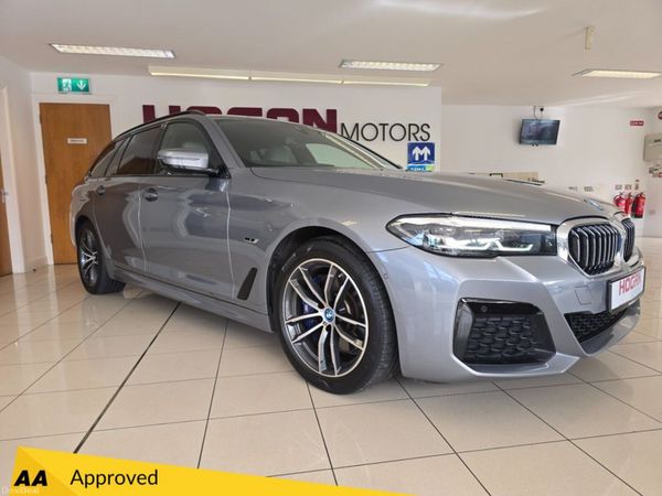 BMW 5-Series Estate, Petrol Plug-in Hybrid, 2023, Grey