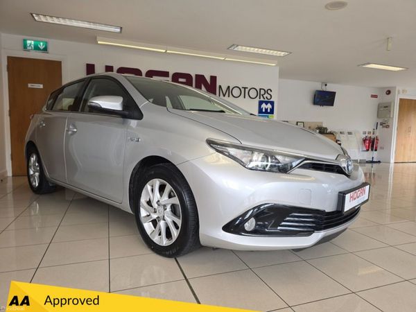 Toyota Auris Hatchback, Petrol Hybrid, 2018, Silver