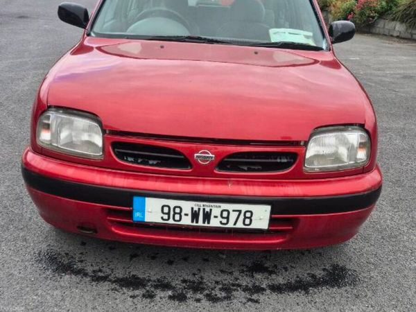 Nissan Micra Hatchback, Petrol, 1998, Red