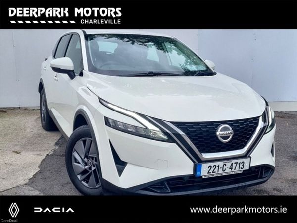 Nissan Qashqai MPV, Petrol, 2022, White