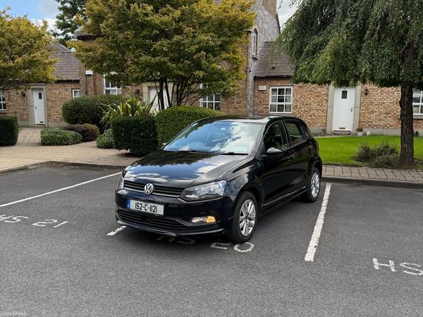 Volkswagen Polo Hatchback, Petrol, 2015, Black
