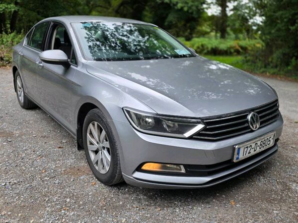 Volkswagen Passat Saloon, Diesel, 2017, Grey