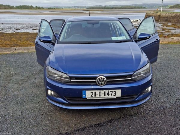 Volkswagen Polo Hatchback, Petrol, 2021, Blue