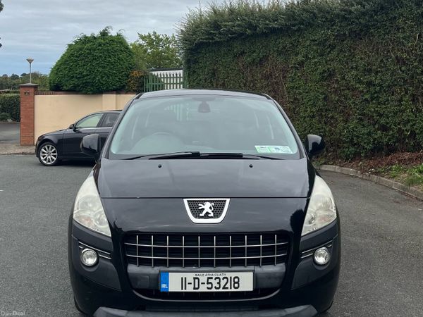 Peugeot 3008 MPV, Diesel, 2011, Black