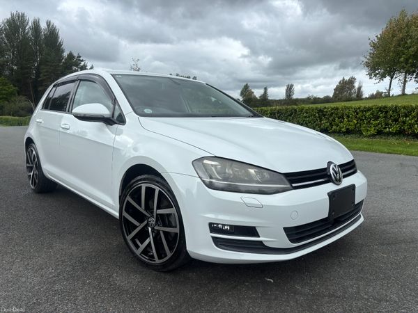 Volkswagen Golf Hatchback, Petrol, 2014, White