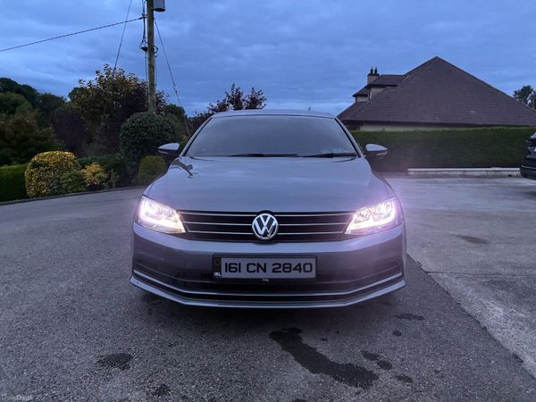 Volkswagen Jetta Saloon, Diesel, 2016, Grey