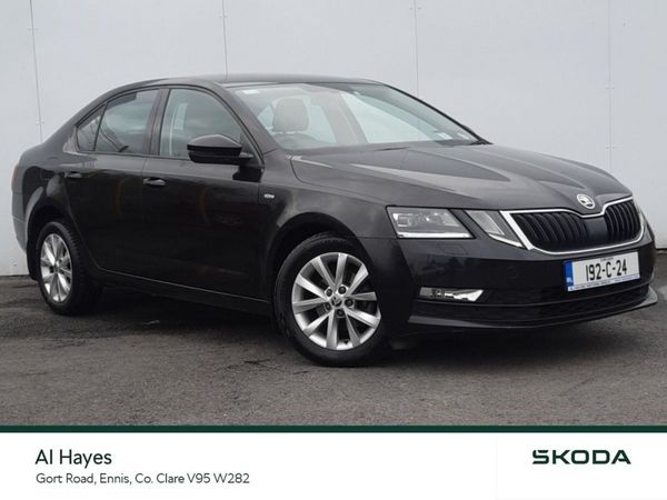 Skoda Octavia Saloon, Diesel, 2019, Black