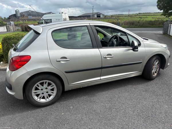 Peugeot 207 Hatchback, Diesel, 2007, Silver