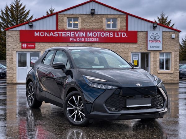 Toyota C-HR Hatchback, Petrol Hybrid, 2024, Blue