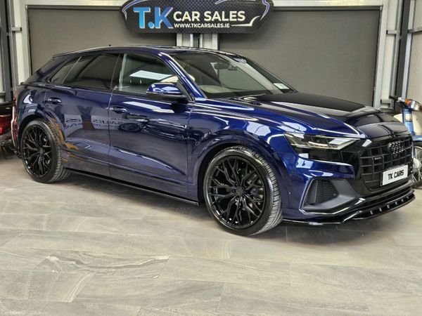 Audi Q8 Hatchback, Diesel, 2021, Blue