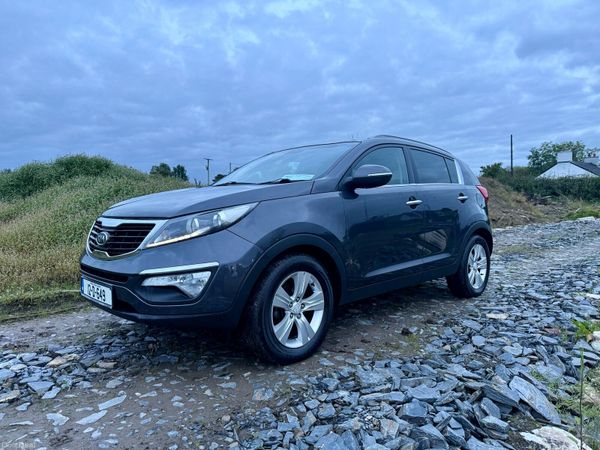 Kia Sportage SUV, Diesel, 2012, Silver