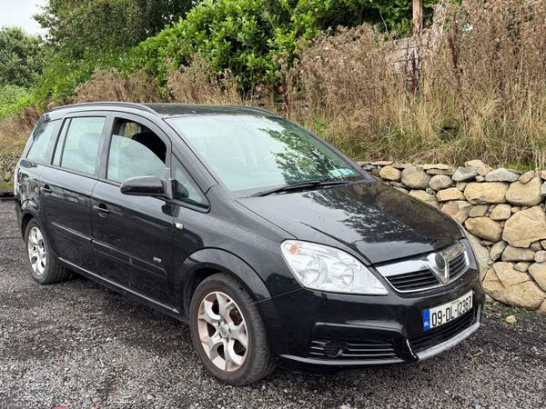 Vauxhall Zafira MPV, Petrol, 2009, Black