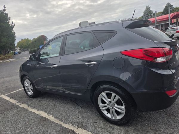 Hyundai ix35 SUV, Diesel, 2011, Grey
