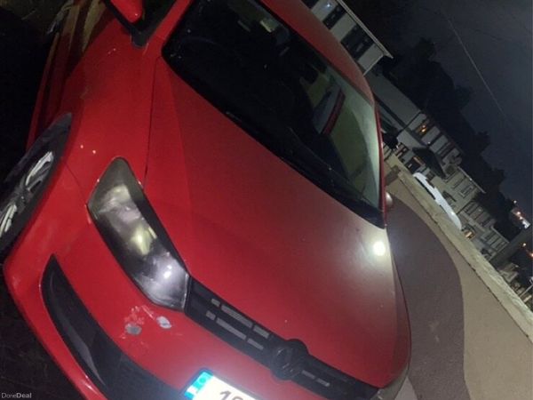 Volkswagen Polo Hatchback, Diesel, 2010, Red
