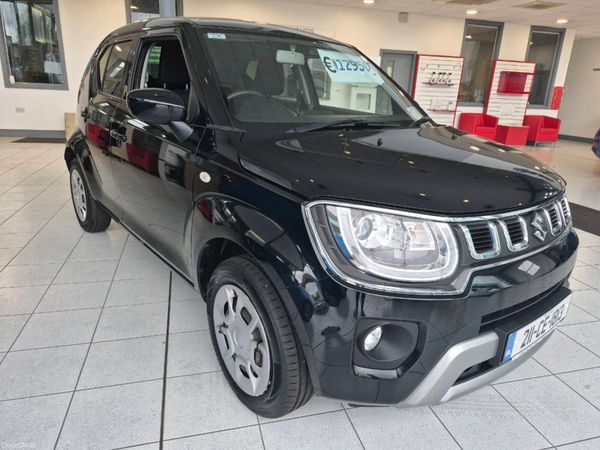 Suzuki Ignis Hatchback, Petrol, 2021, Black