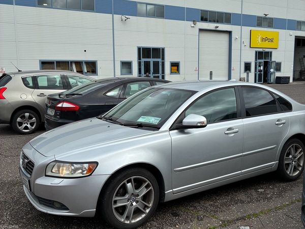Volvo S40 Saloon, Diesel, 2009, Silver