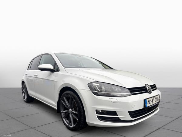 Volkswagen Golf Hatchback, Petrol, 2014, White