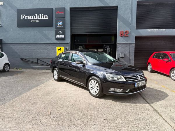Volkswagen Passat Saloon, Petrol, 2013, Black