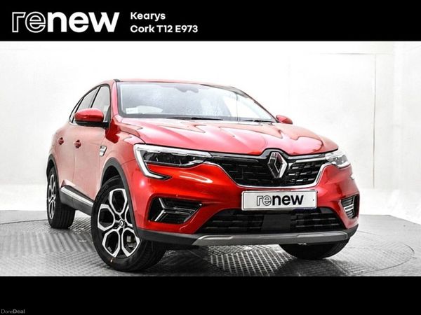 Renault Arkana SUV, Petrol, 2023, Red