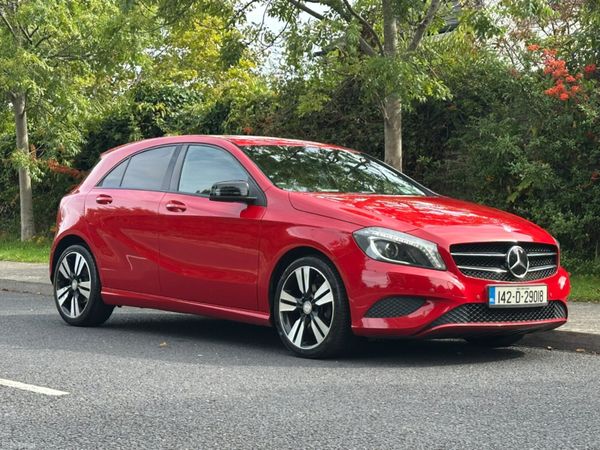 Mercedes-Benz A-Class Hatchback, Petrol, 2014, Red