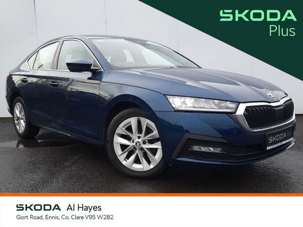 Skoda Octavia Saloon, Petrol, 2021, Blue