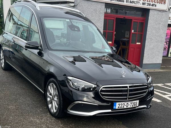 Mercedes-Benz E-Class Hearse, Diesel, 2022, Black
